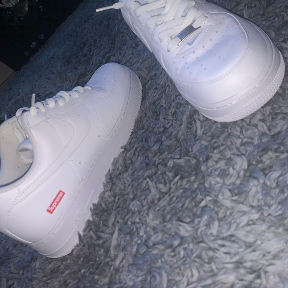 Supreme Nike forces ones - Picture 3 of 8